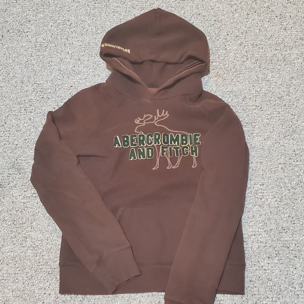 A&F sweatshirt